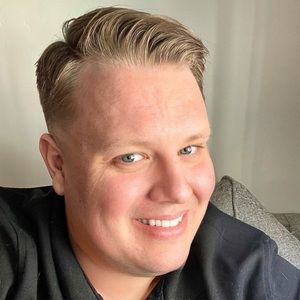 Meet your Posher, Wesley